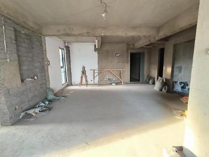 北京经典双城4室2厅110平高楼层/共34层