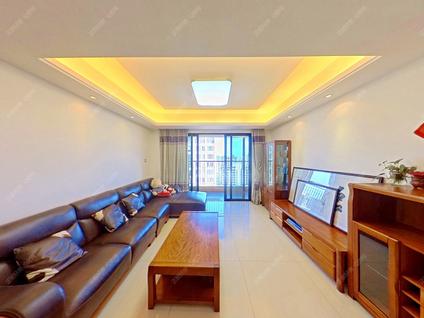 北京华发四季3室2厅106平高楼层/共32层