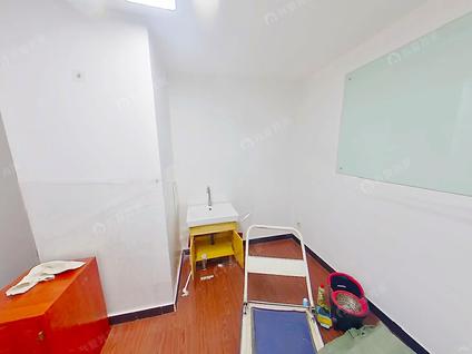 北京天辰大厦2室1厅113.34平中楼层/共24层