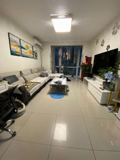 北京双E港2室2厅84.3平低楼层/共6层