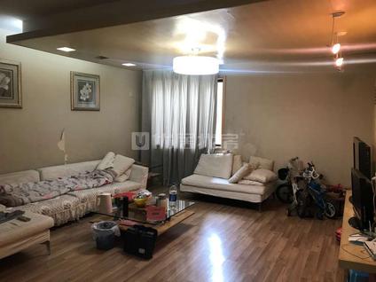 北京王府花园3室2厅142平低楼层/共18层