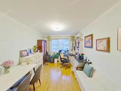 北京贵园南里(丙区)2室1厅60.05平高楼层/共6层