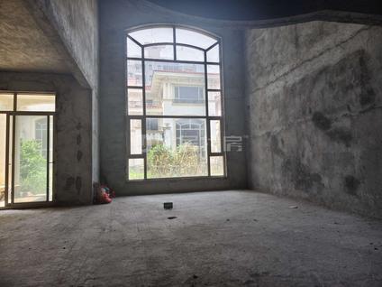 东莞金湾长堤1号6室4厅417平低楼层/共1层