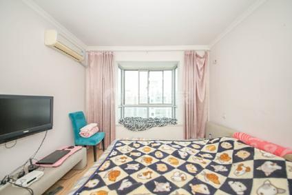 北京锦绣花木公寓2室2厅96平高楼层/共14层