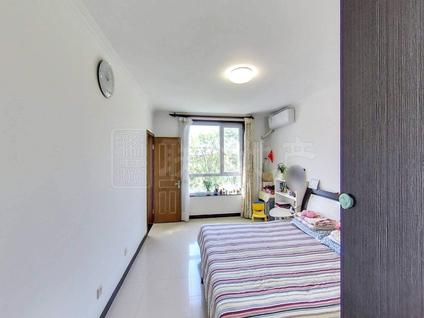 北京金华园3室2厅135.07平中楼层/共5层