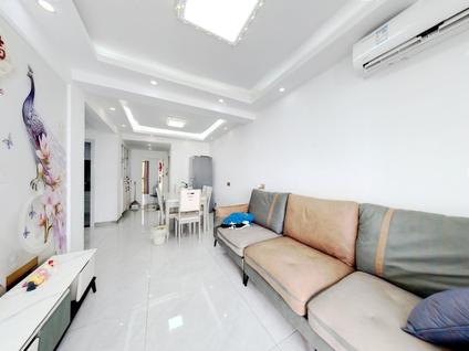 淮安伊美翡翠城2室1厅75.82平高楼层/共6层