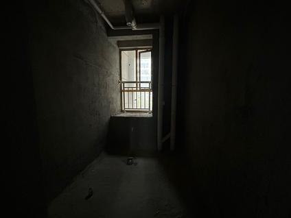 九江尚学壹品3室2厅130平低楼层/共11层