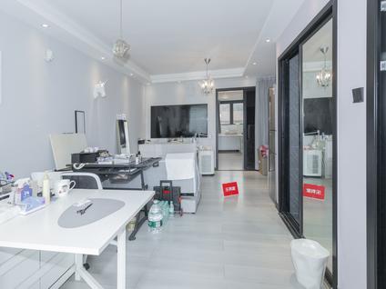 北京侨城馨苑1室2厅64.3平低楼层/共28层