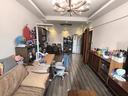 北京胶州大楼2室2厅115平高楼层/共28层