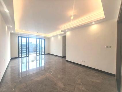 江门骏景湾星誉3室2厅110平中楼层/共32层