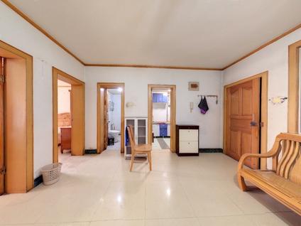 北京景龙洋楼2室1厅92.11平中楼层/共7层