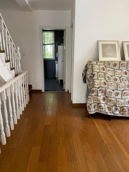 北京汇龙国际花园(别墅)5室3厅220平低楼层/共5层