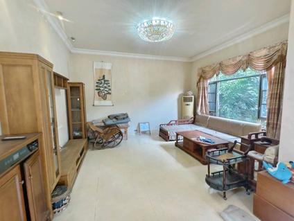 江门碧桂园(星语)5室2厅250平低楼层/共3层