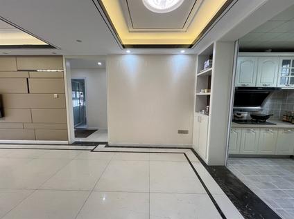 北京鑫都首府3室2厅106.1平中楼层/共18层