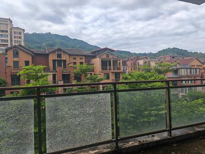 北京保利林语6室2厅264.75平低楼层/共3层