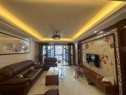 北京中银名苑3室2厅150平高楼层/共25层