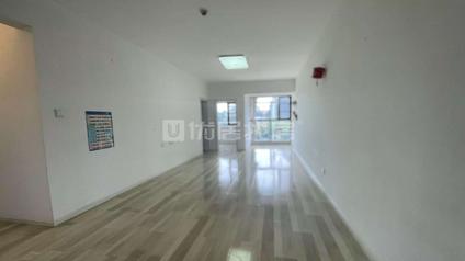 北京俊发城(紫薇苑)3室2厅95平低楼层/共44层