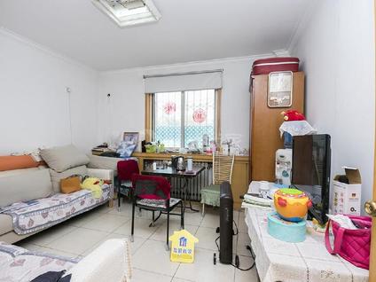 北京苹果园(四区)2室2厅96.03平低楼层/共18层