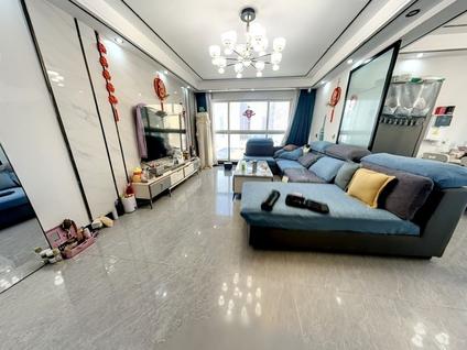 北京荣域龙府3室2厅129.99平中楼层/共8层