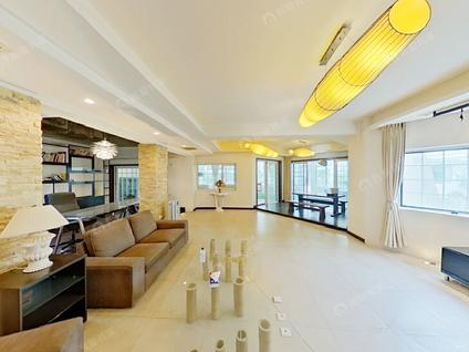 北京赢海庄园2室3厅227.3平低楼层/共4层