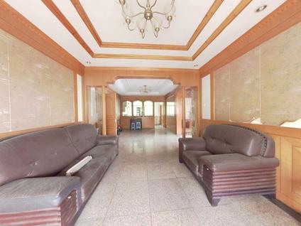 北京建都新村(东区)3室2厅120.26平中楼层/共5层