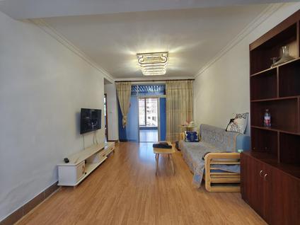 北京鸿图苑3室1厅82平中楼层/共8层