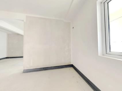 北京依云水岸3室1厅95.21平中楼层/共34层