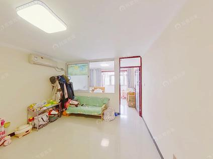 北京滨河小区(新平南路)3室1厅76.57平中楼层/共5层