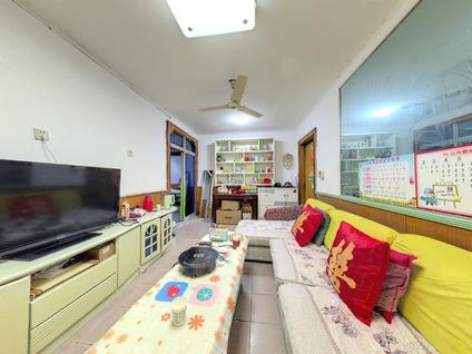 北京电炉家属院2室1厅65.74平低楼层/共6层