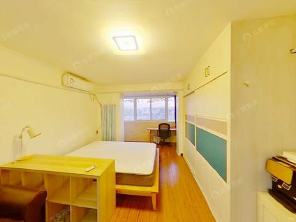 北京东斜街1室1厅41.6平高楼层/共6层