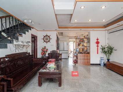 北京钻石花园4室2厅126.28平低楼层/共1层