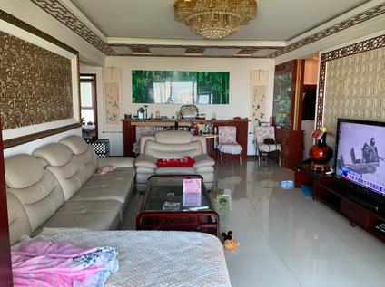 西宁景林佳苑2室2厅115.57平中楼层/共33层