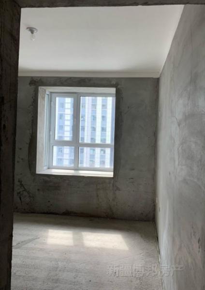 乌鲁木齐东方智慧园3室2厅115平低楼层/共31层