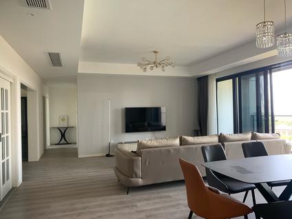 北京蔚蓝卡地亚花园城4室2厅174.79平中楼层/共31层