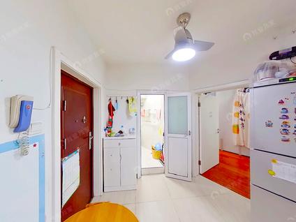 北京志新村小区2室1厅62.9平低楼层/共18层