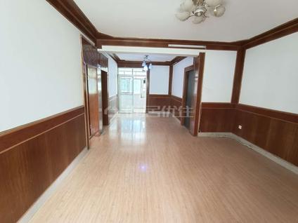 北京斜阳小区烟厂宿舍3室2厅75平低楼层/共6层