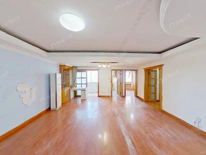 北京阳光四季社区4室1厅149.4平低楼层/共18层