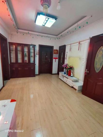 北京西班牙印象1室1厅45平低楼层/共6层