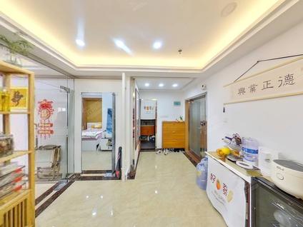 北京水产大厦2室2厅99.34平中楼层/共19层