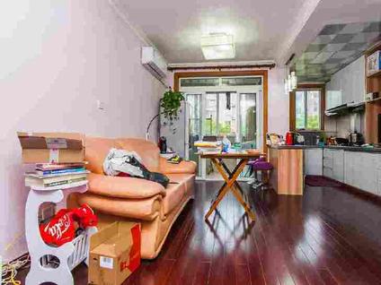 上海日月新苑1室2厅53平中楼层/共6层