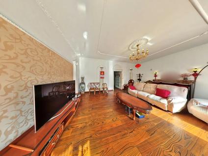 北京盘龙水岸沁园5室2厅210.85平低楼层/共5层