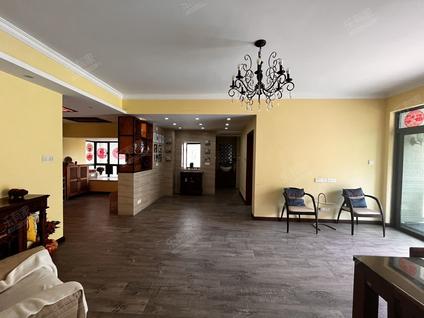 中山凯茵新城(挪威森林)3室2厅90.08平低楼层/共30层