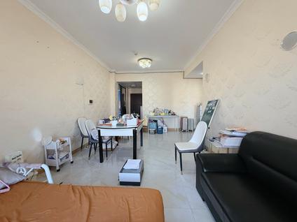 北京英利国际广场1室1厅63平中楼层/共38层