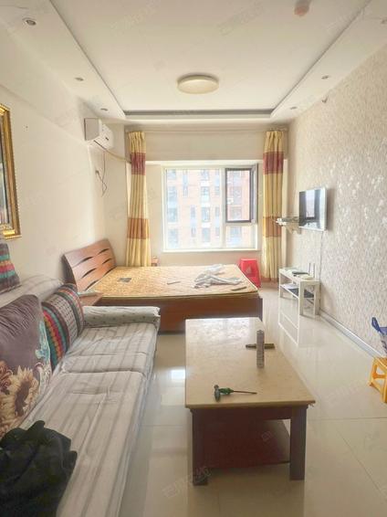 北京万恒领域1室1厅51平高楼层/共22层