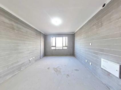 北京商江花园4室2厅140平中楼层/共27层