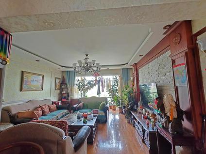 北京申宝花园3室2厅164平中楼层/共26层