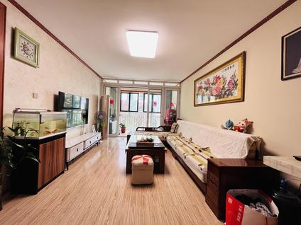 北京明远广场2室2厅97.11平低楼层/共7层