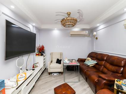 北京临汾路1231弄小区2室2厅86平低楼层/共6层