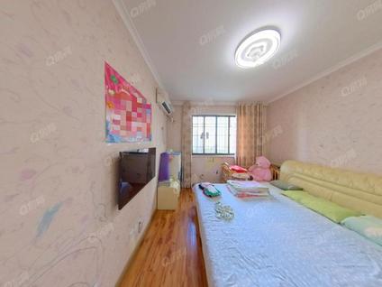 北京恒盛皇家花园3室2厅102.91平低楼层/共30层