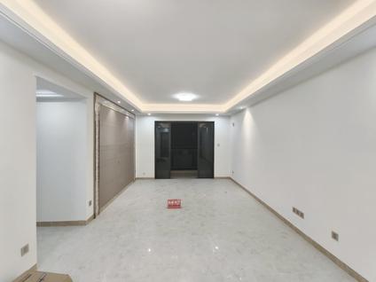 北京海逸星宸4室2厅109.66平低楼层/共32层